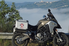 Enduro_boven_de_wolken